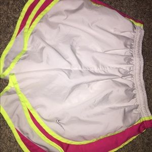 women's nike shorts